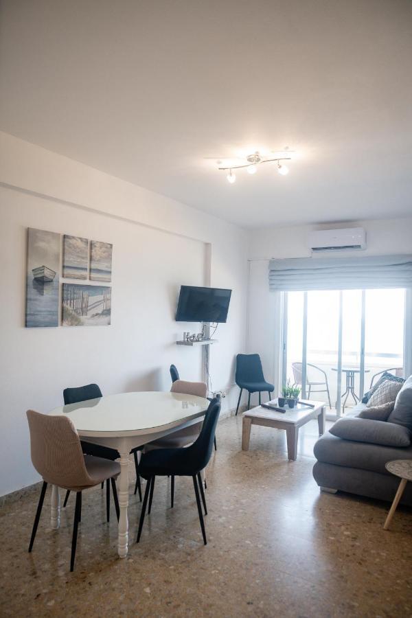 Quattro Beachfront Sea View Ap 53 Apartment Larnaca