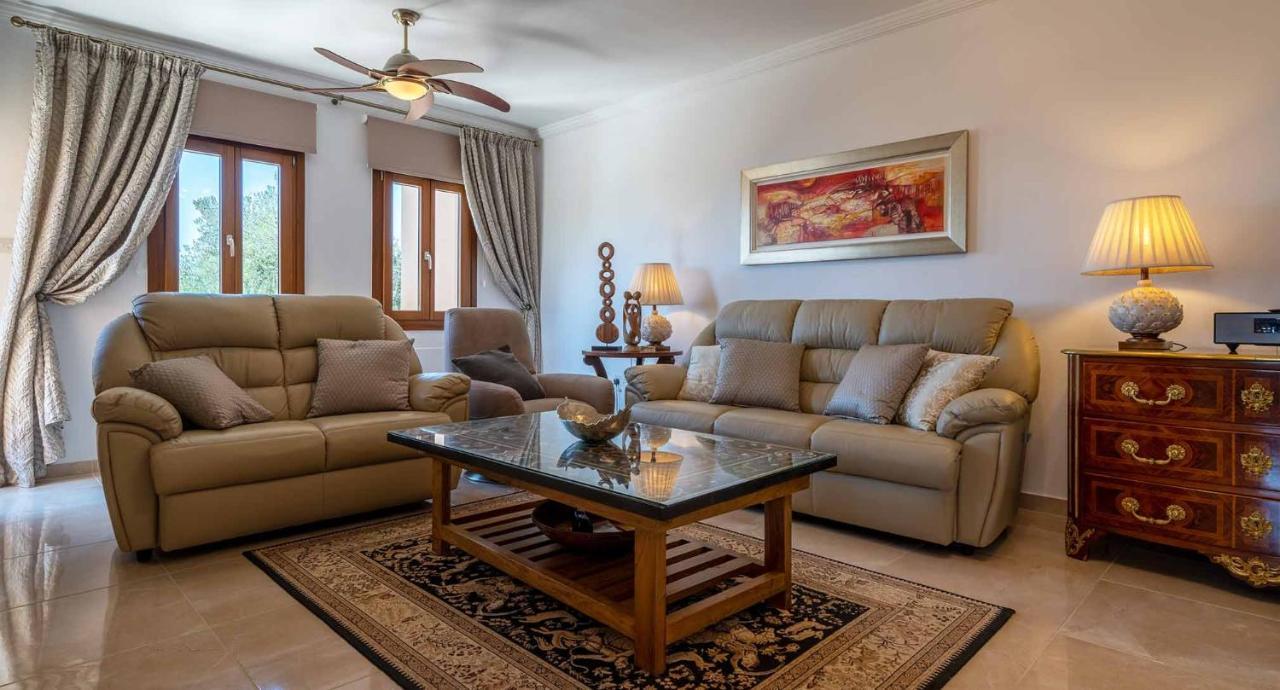 3 Bedroom Melandra With Private Pool And Sea Views, Aphrodite Hills Villa *