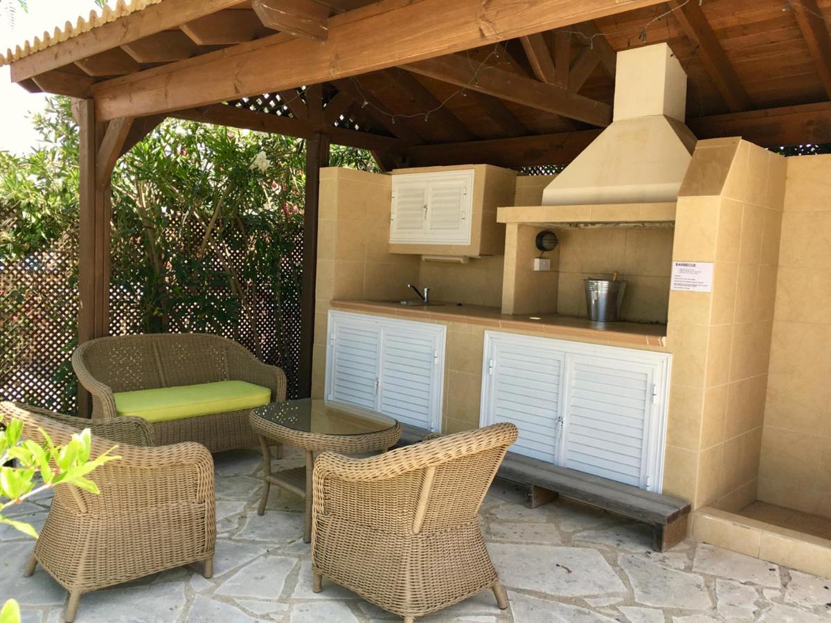 Villa Panorama - Stunning Views In With Hot Tub, Pool, Garden