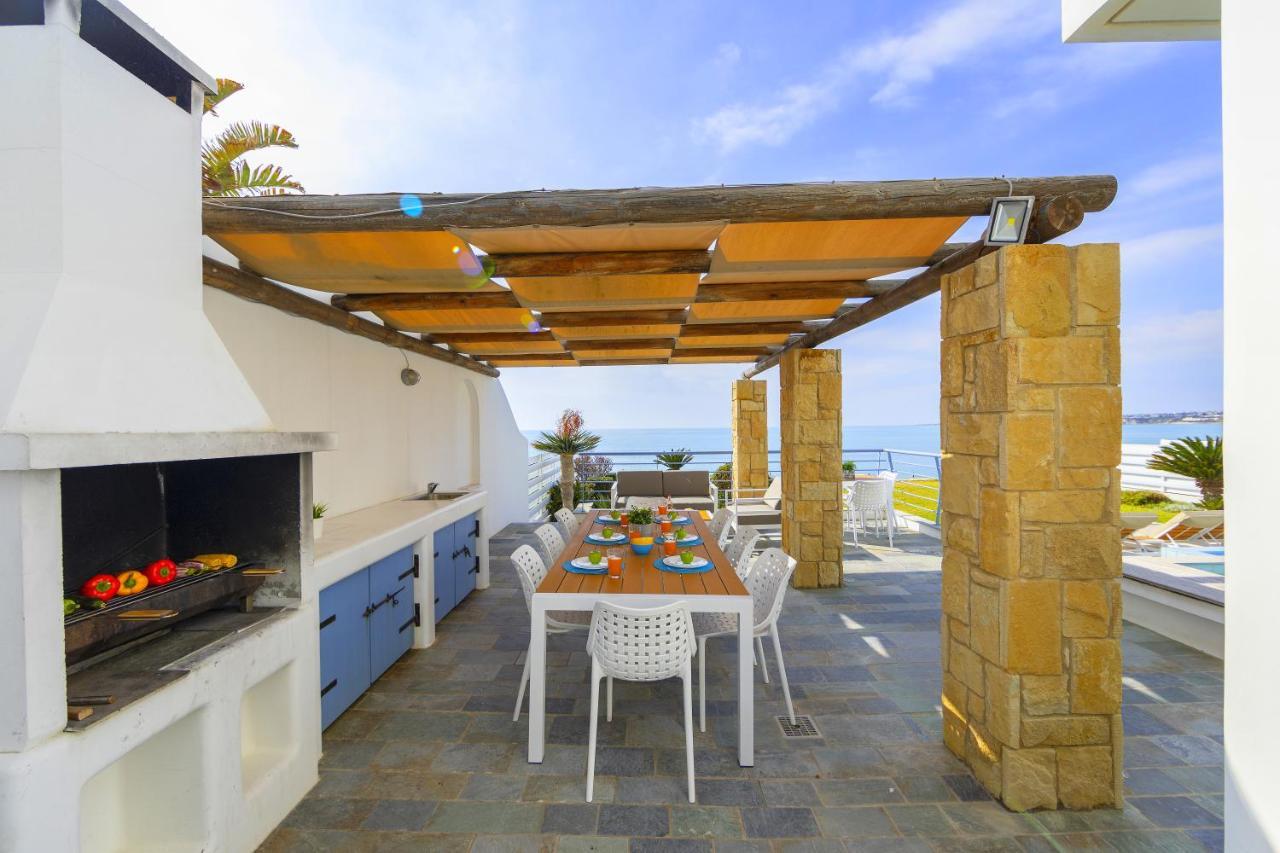 Blue Coral Villas: Exclusive Oceanfront Retreat