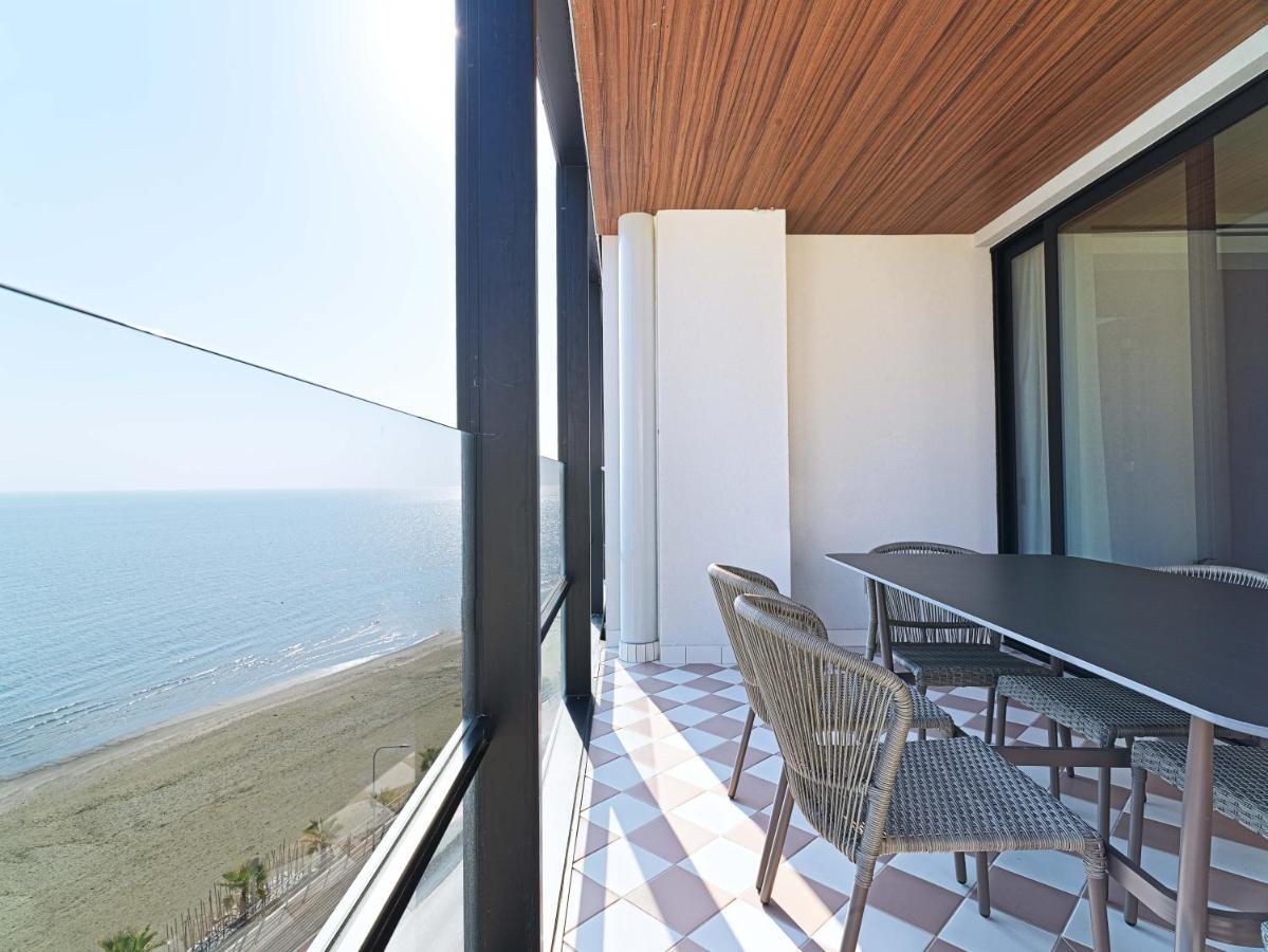 Aparthotel Liv Mackenzie Adults Only Larnaca