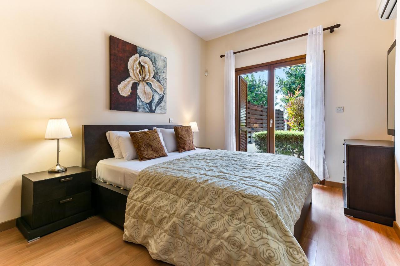 3 Bedroom Athina With Private Pool And Golf Views, Aphrodite Hills *