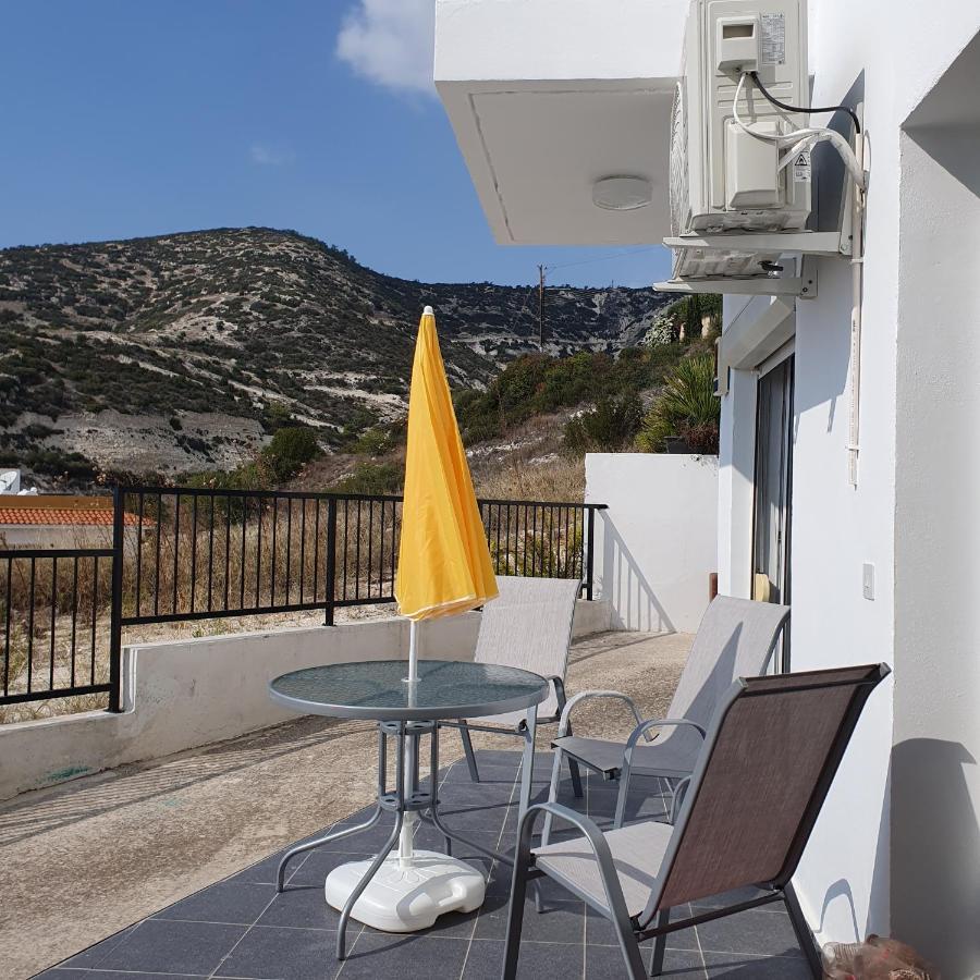 Pearl Deluxe Apartment Peyia