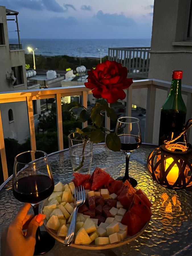 Sea View Near The Appartement Paphos