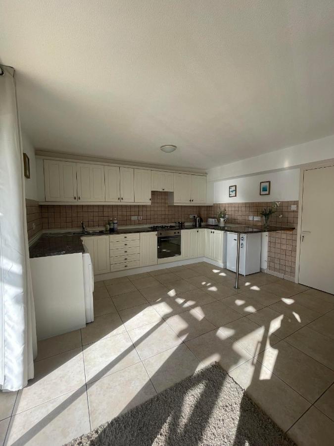 Oceana - With Private Pool And Gardens