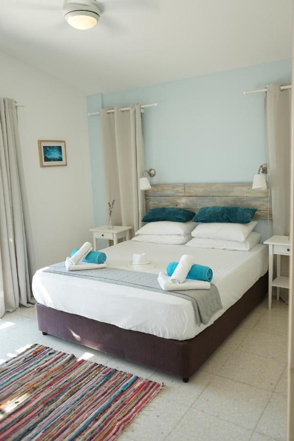 Oceana - With Private Pool And Gardens Villa