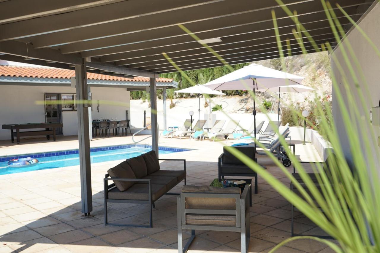 Villa Oceana - With Private Pool And Gardens Peyia