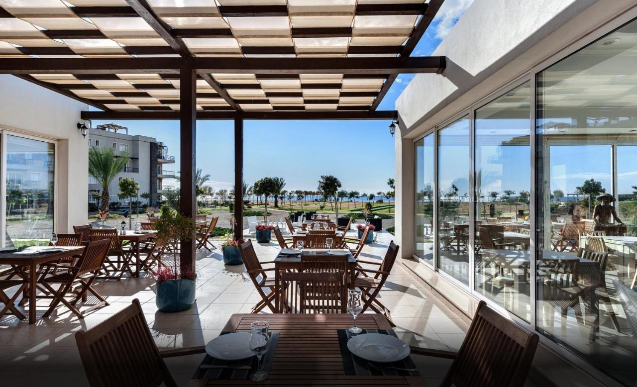 Thalassa Apartment *