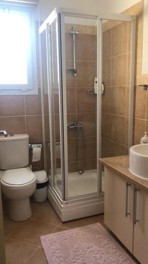 Thalassa Apartment
