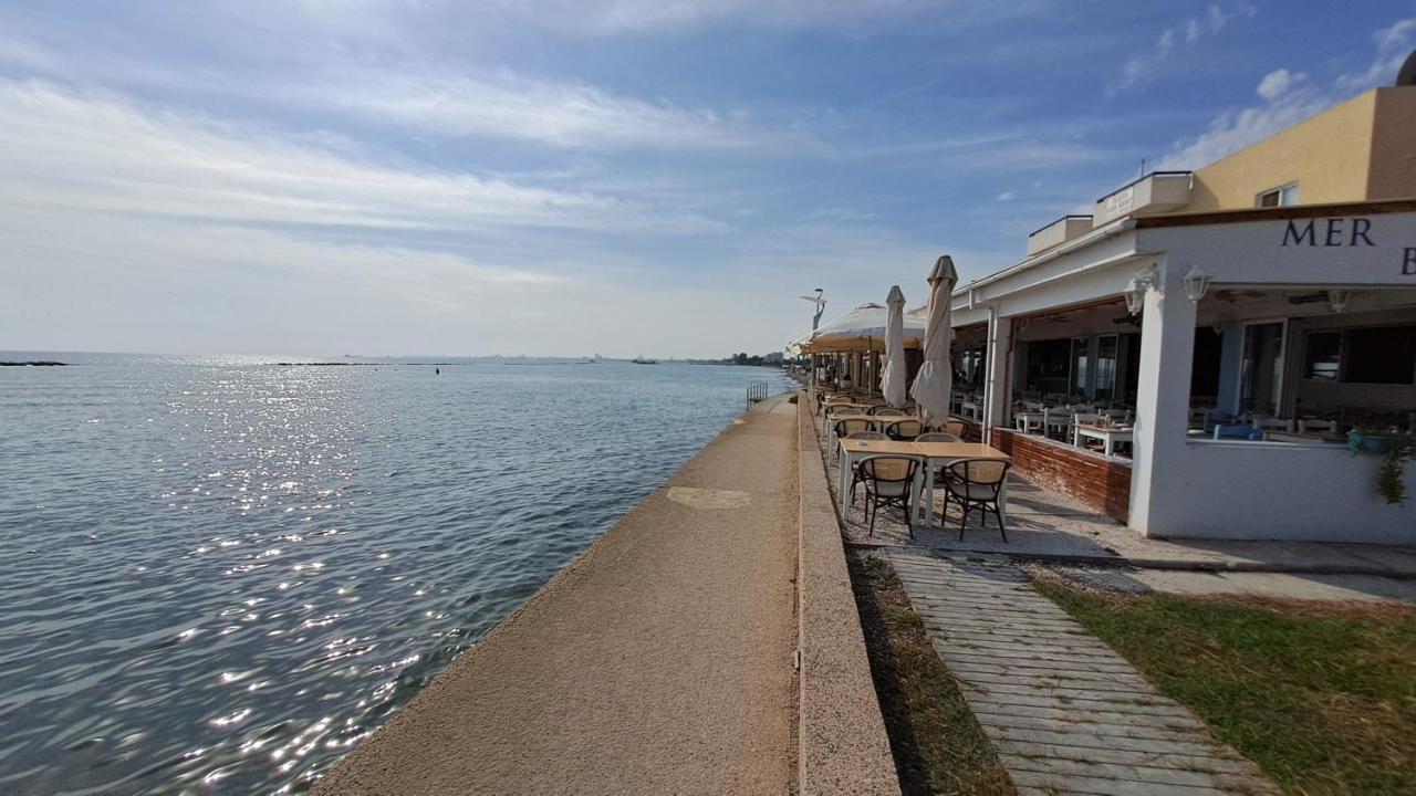 30meters From The Sea In Larnaca *