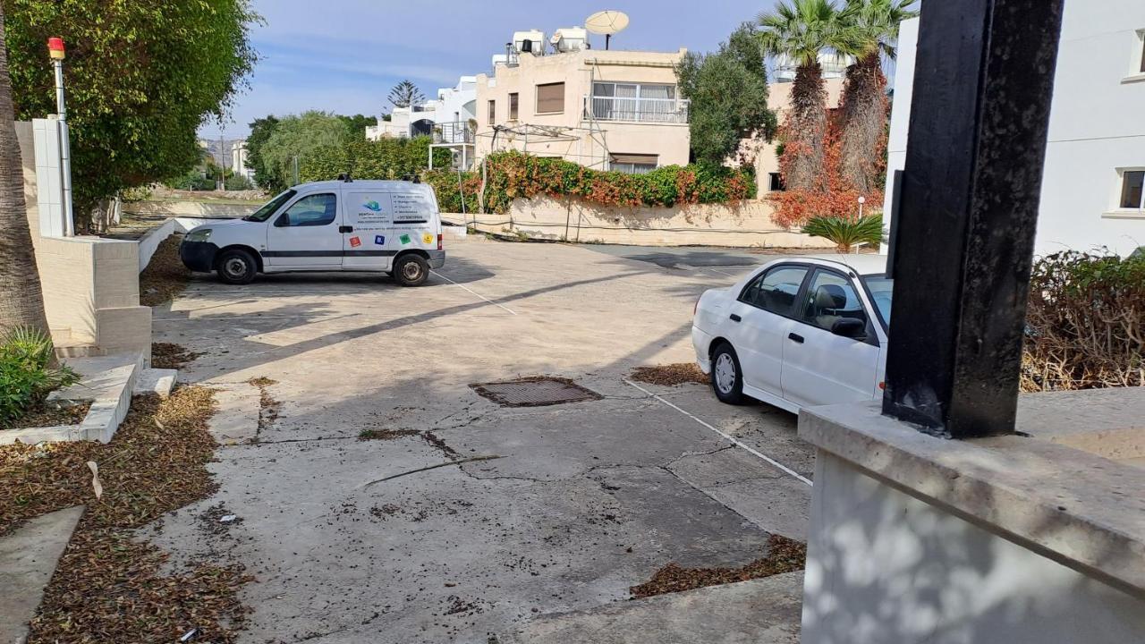 30meters From The Sea In Larnaca Apartment *