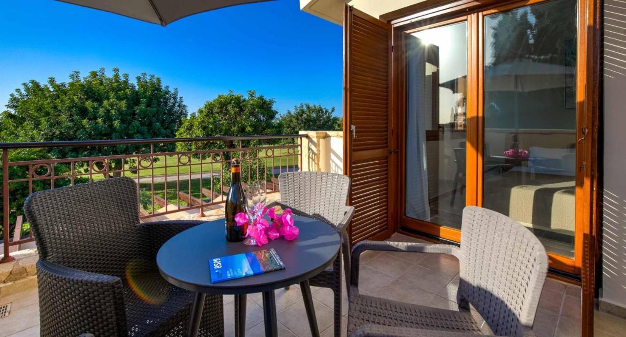 Villa Wonderful Golf View Hg21 Olympus, Aphrodite Hills Kouklia