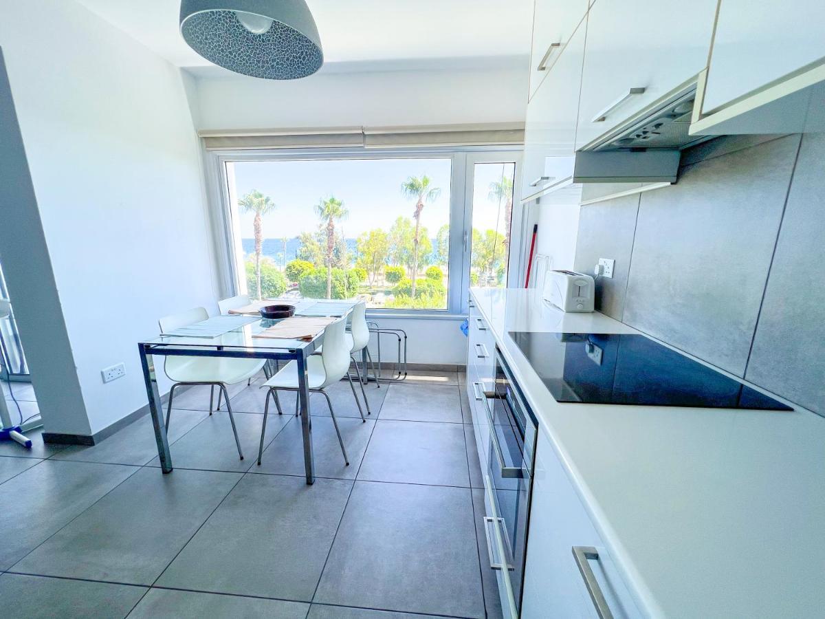 Apartment Panoramic Sea View - 2bed Limassol