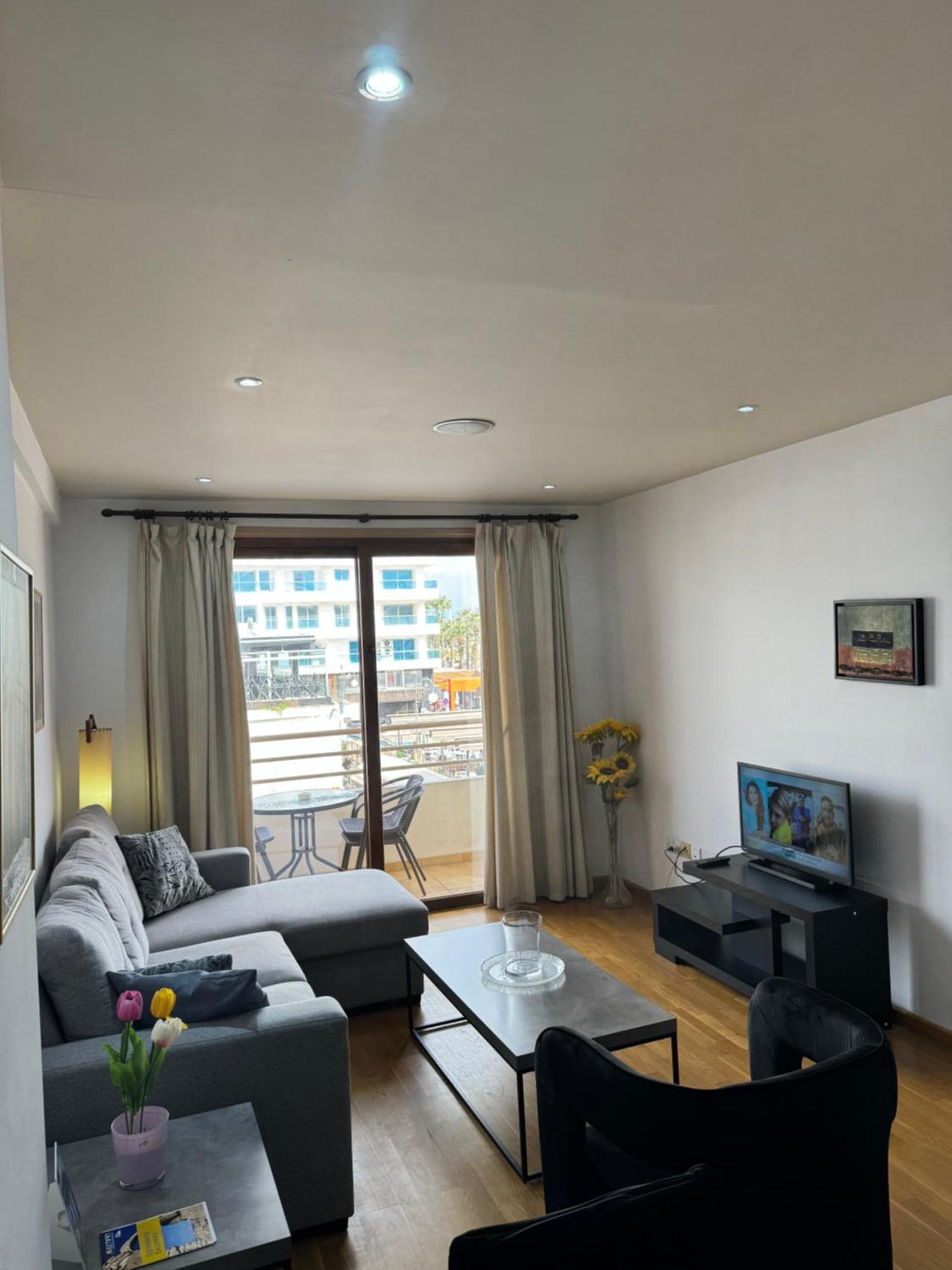 Ithaki Phinikoudes No. 105 Appartement