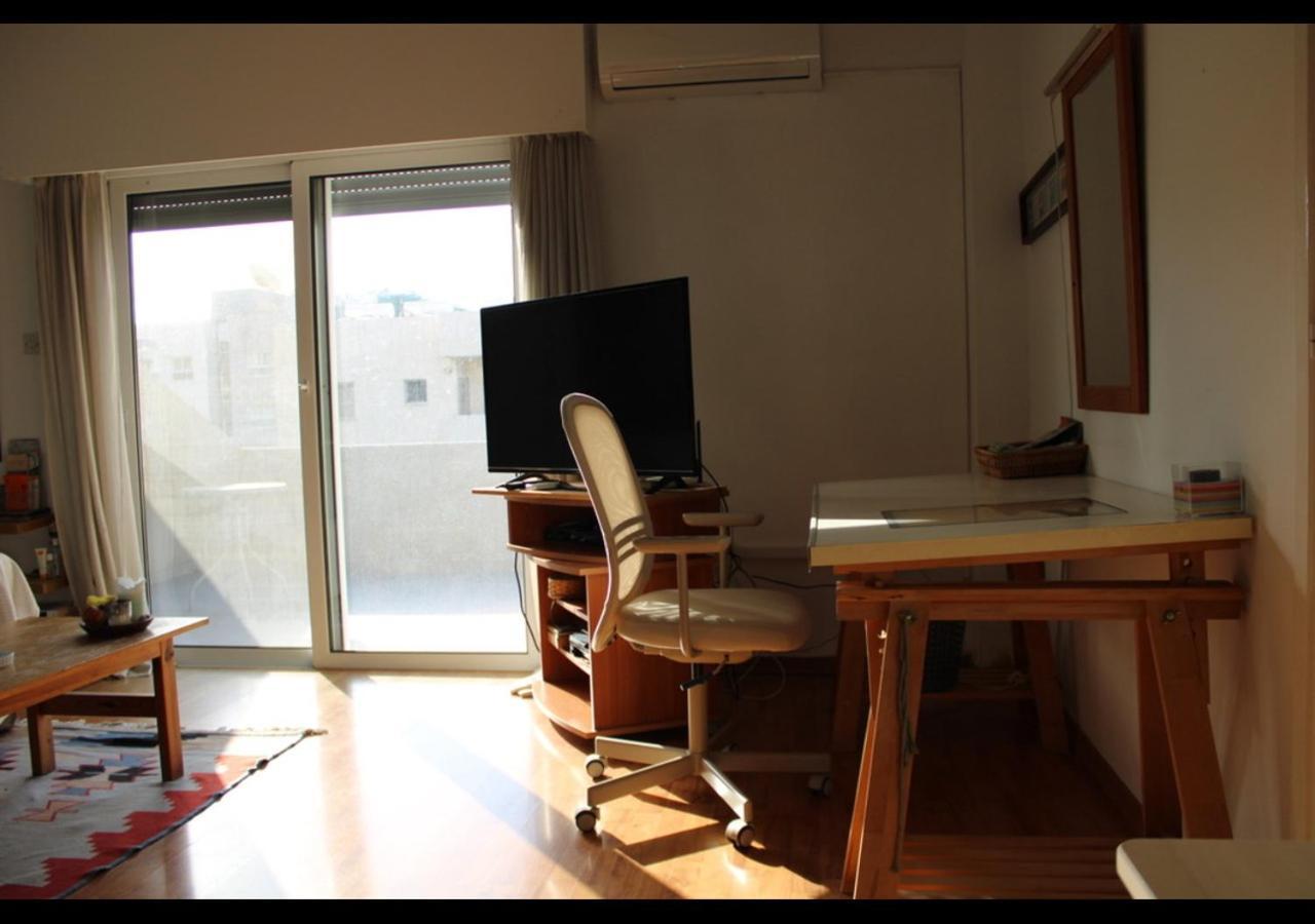 Ensuite By The Beach, Entire Independent Unit Guest house