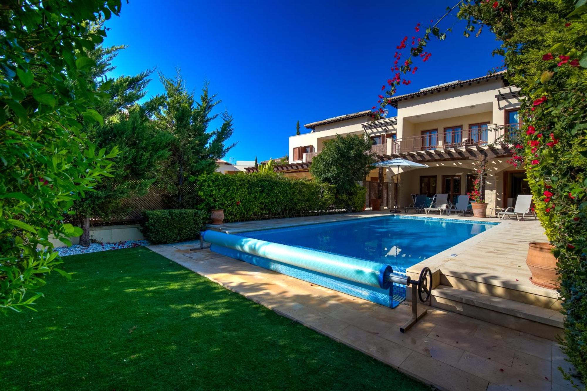 2 Bedroom Eros With Private Pool And Garden, Aphrodite Hills * Kouklia
