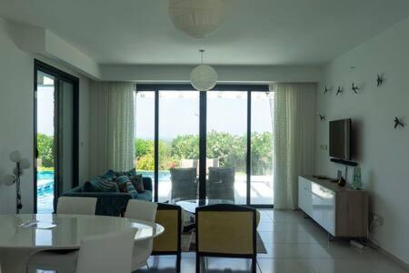 Villa Joya Cypern Seaside Luxurious And Private Pool Akanthou