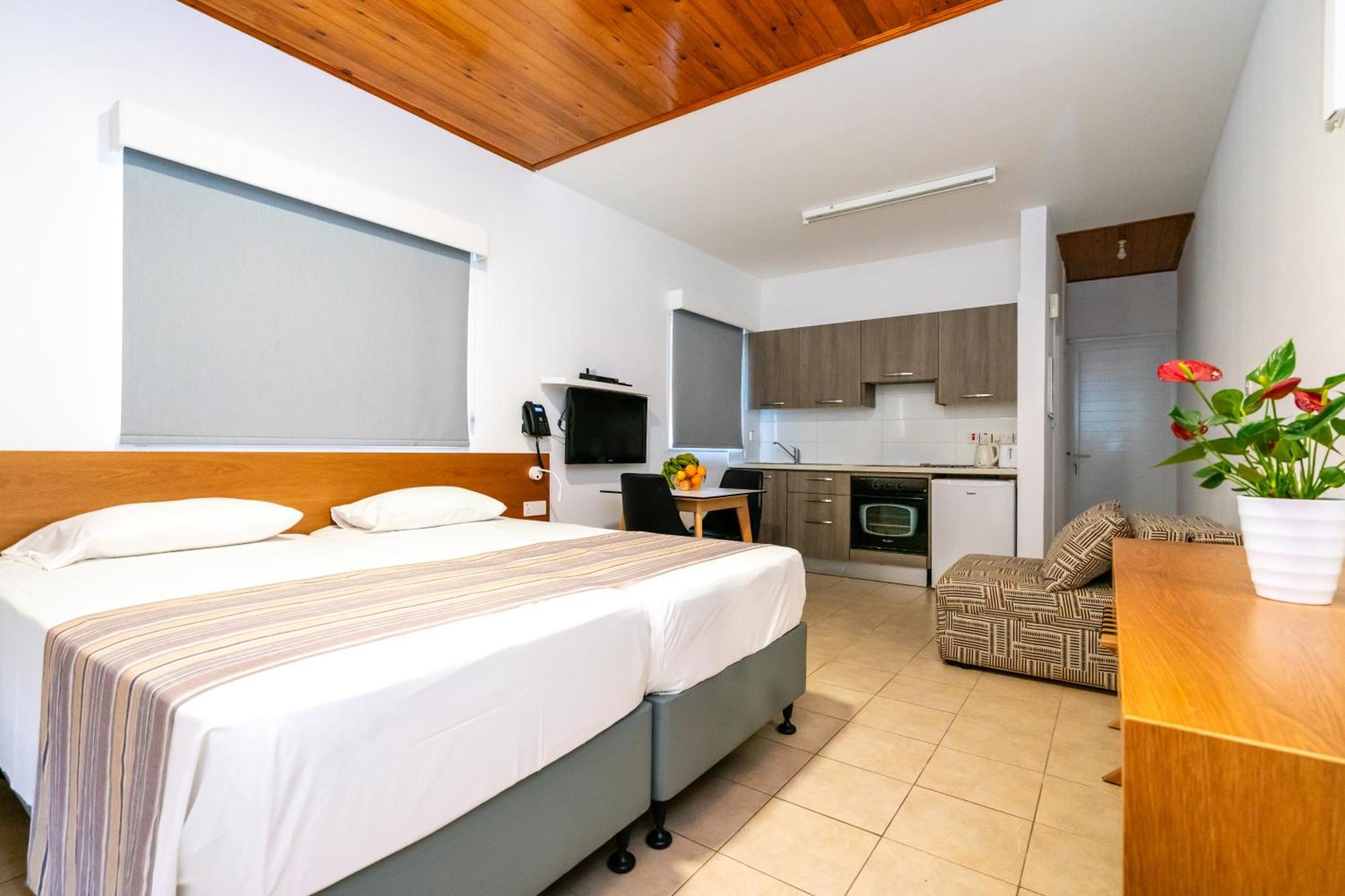 Apartment Helios 2 *