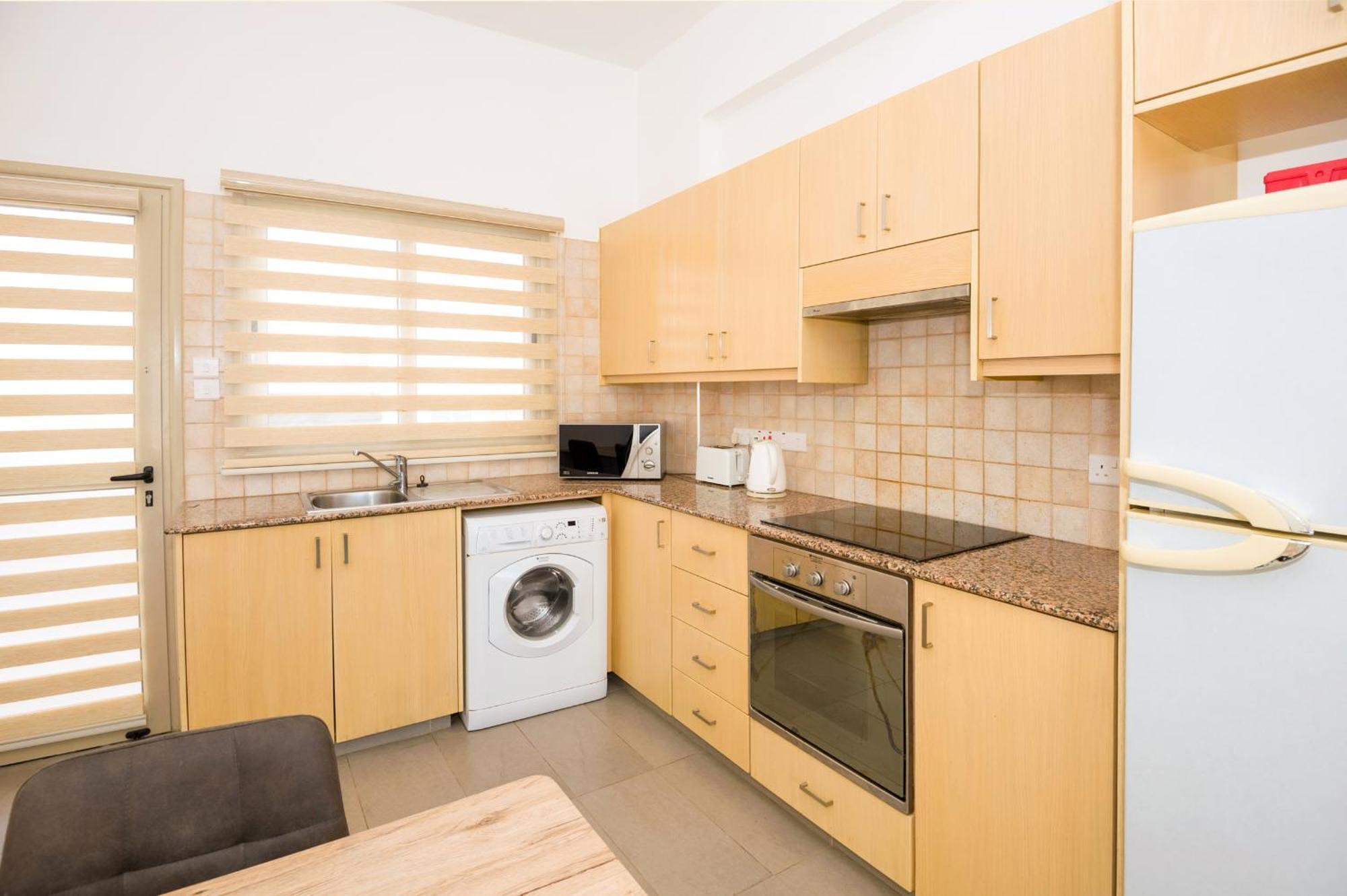 Apartment Bowker
