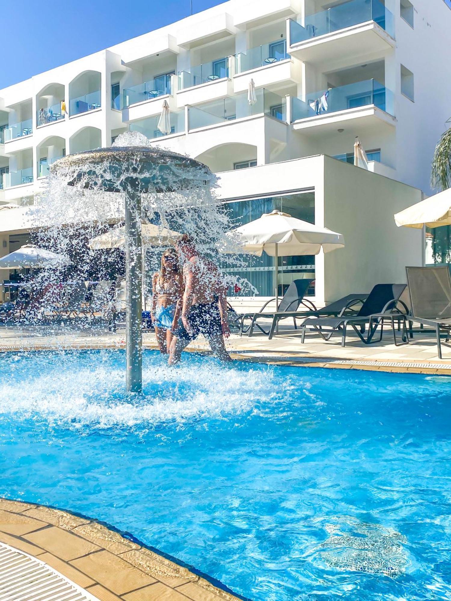 Hotel Anesis 3*