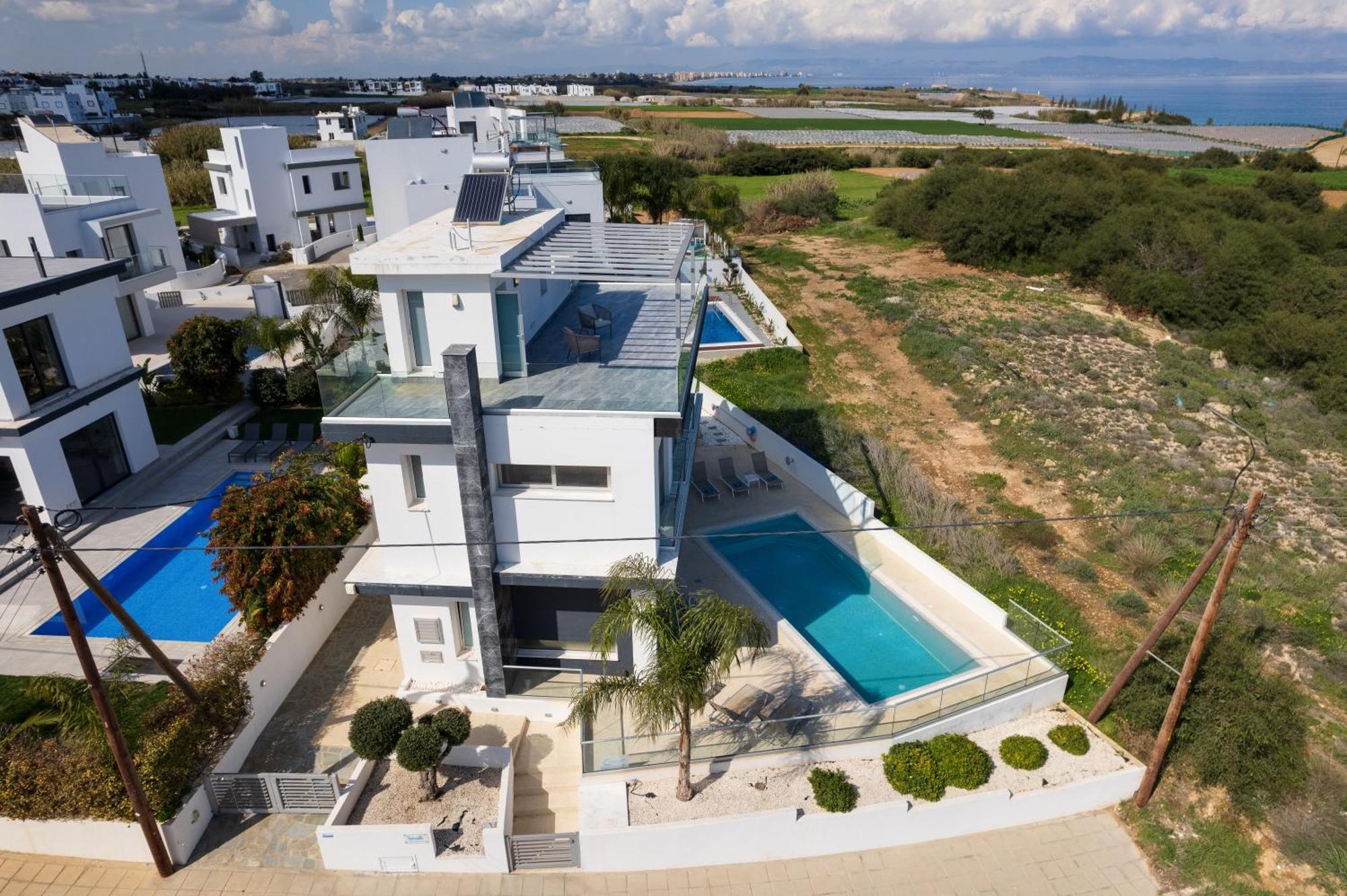 Seaside Luxury Holiday home *