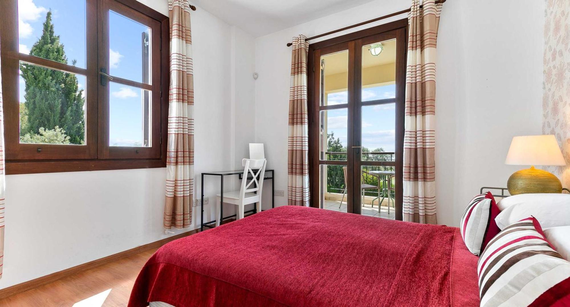 Villa 3 Bedroom Villa Tala With Private Pool And Sunset Views, Aphrodite Hills Resort *
