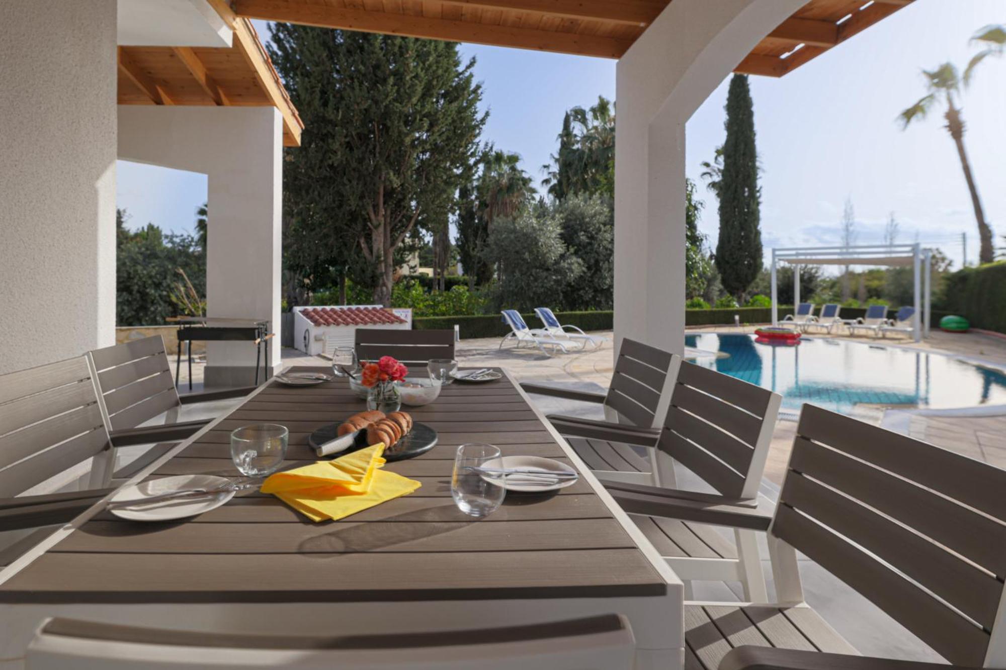 Grand Baci * Coral Bay