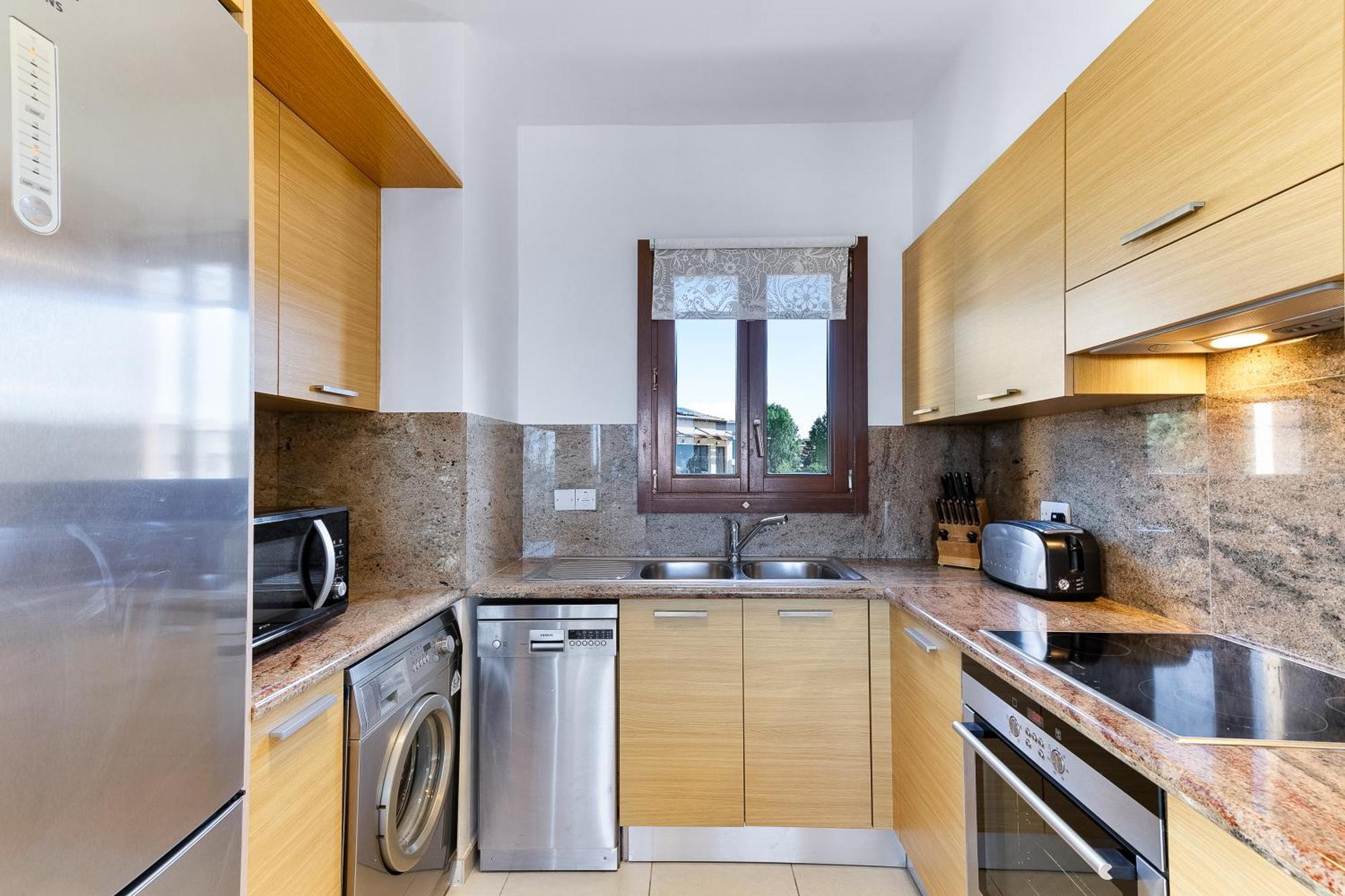 1 Bedroom Pyrgos With Beautiful Sea And Sunset Views, Aphrodite Hills * Kouklia