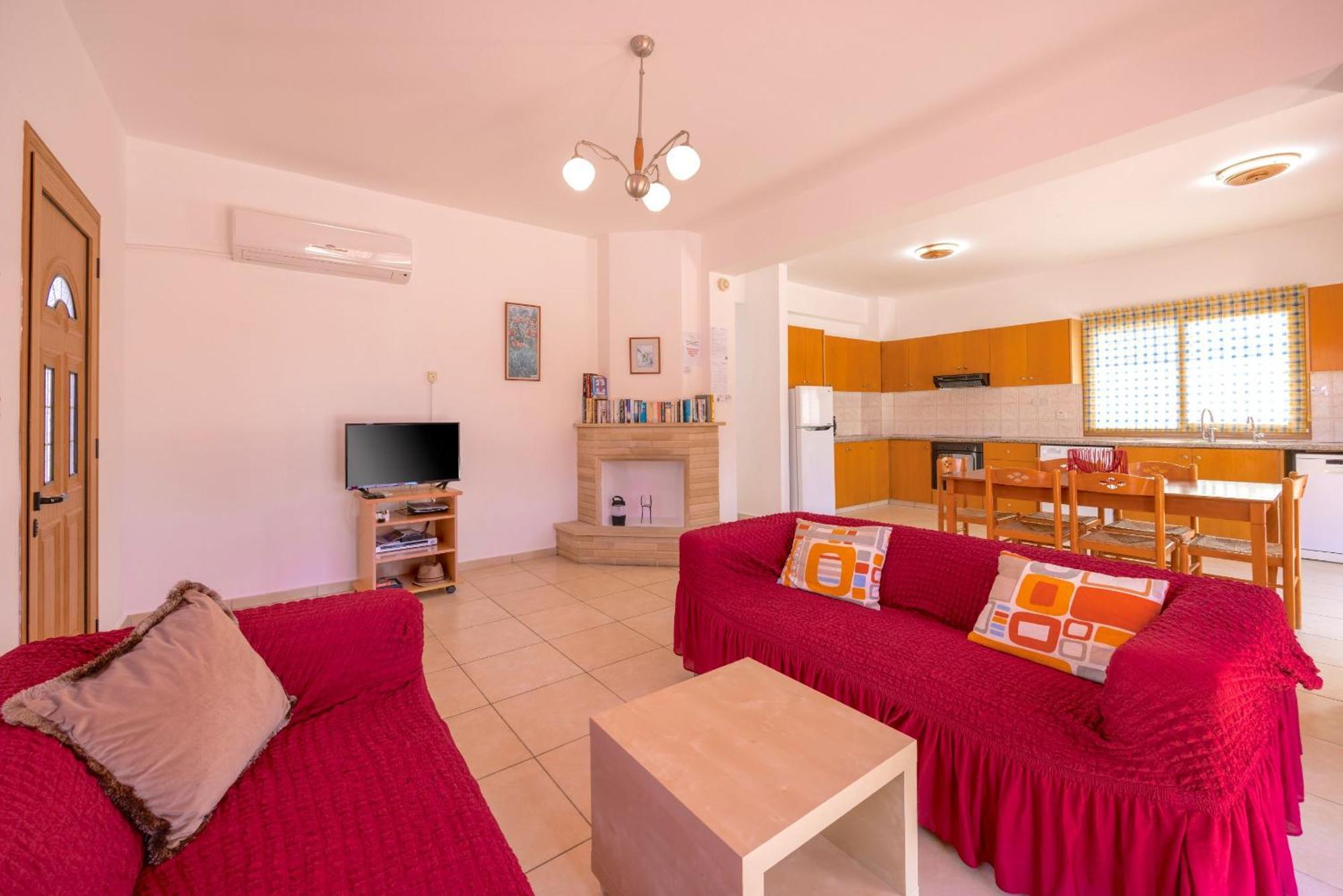 Ira Finiki Villa