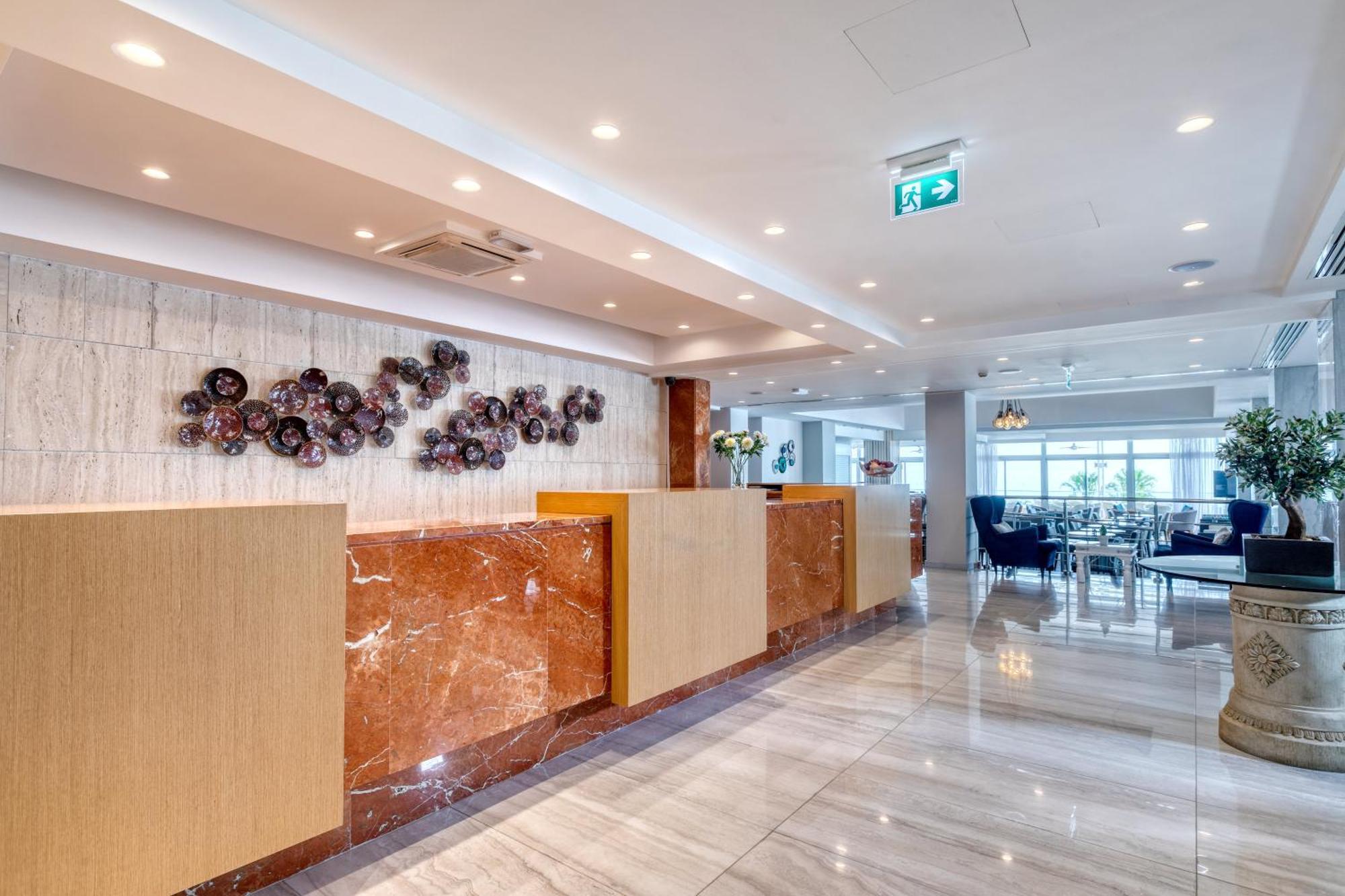 Atlantica Sea Breeze, Adults Only Hotel