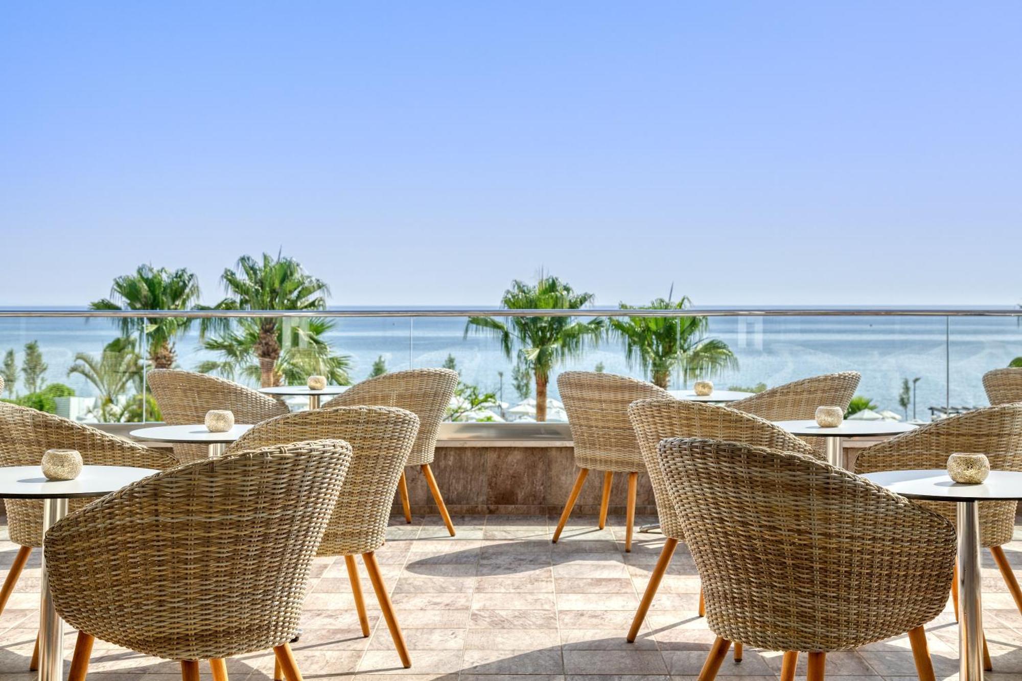 Atlantica Sea Breeze, Adults Only 4* Protaras