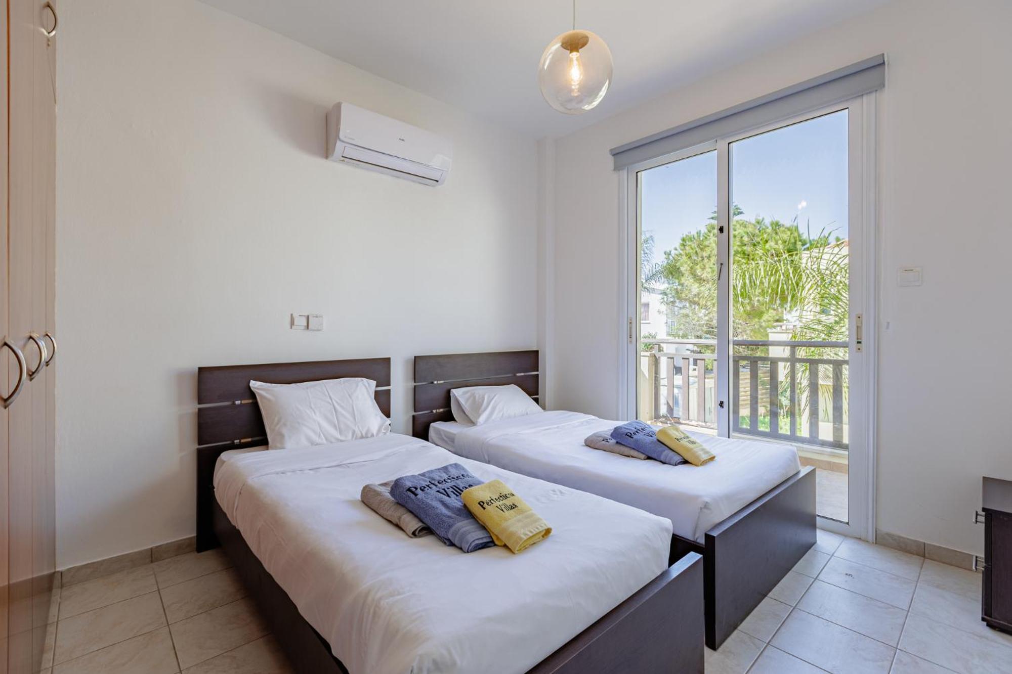 Lynn Chill Out Seaview Villa