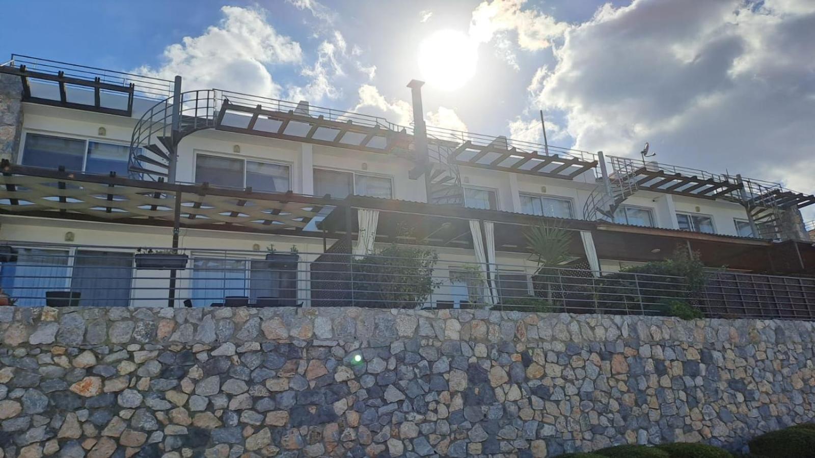 2 Bedroom Ground Floor Apartment