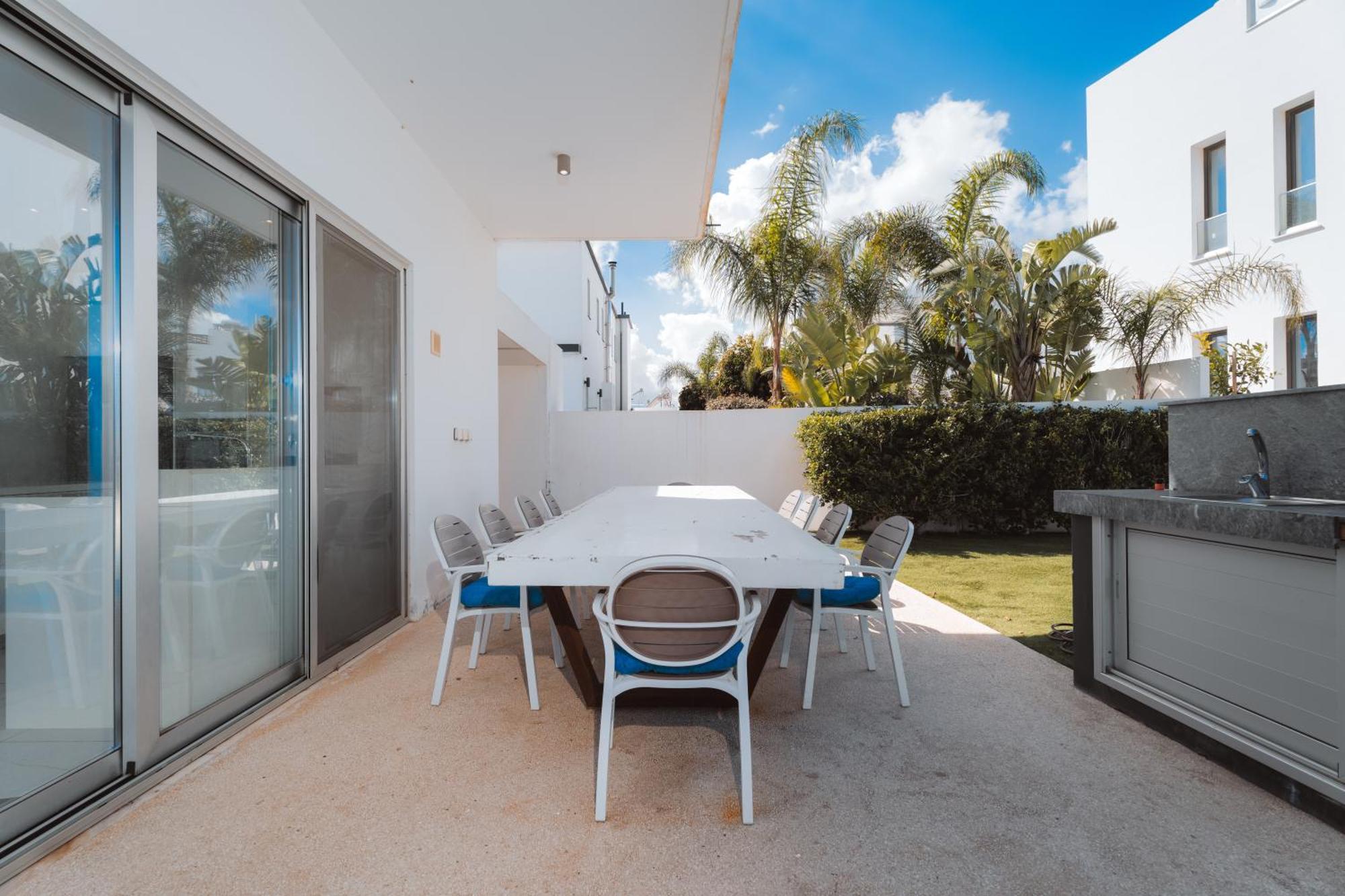 Seaside Luxury Holiday home Paralimni