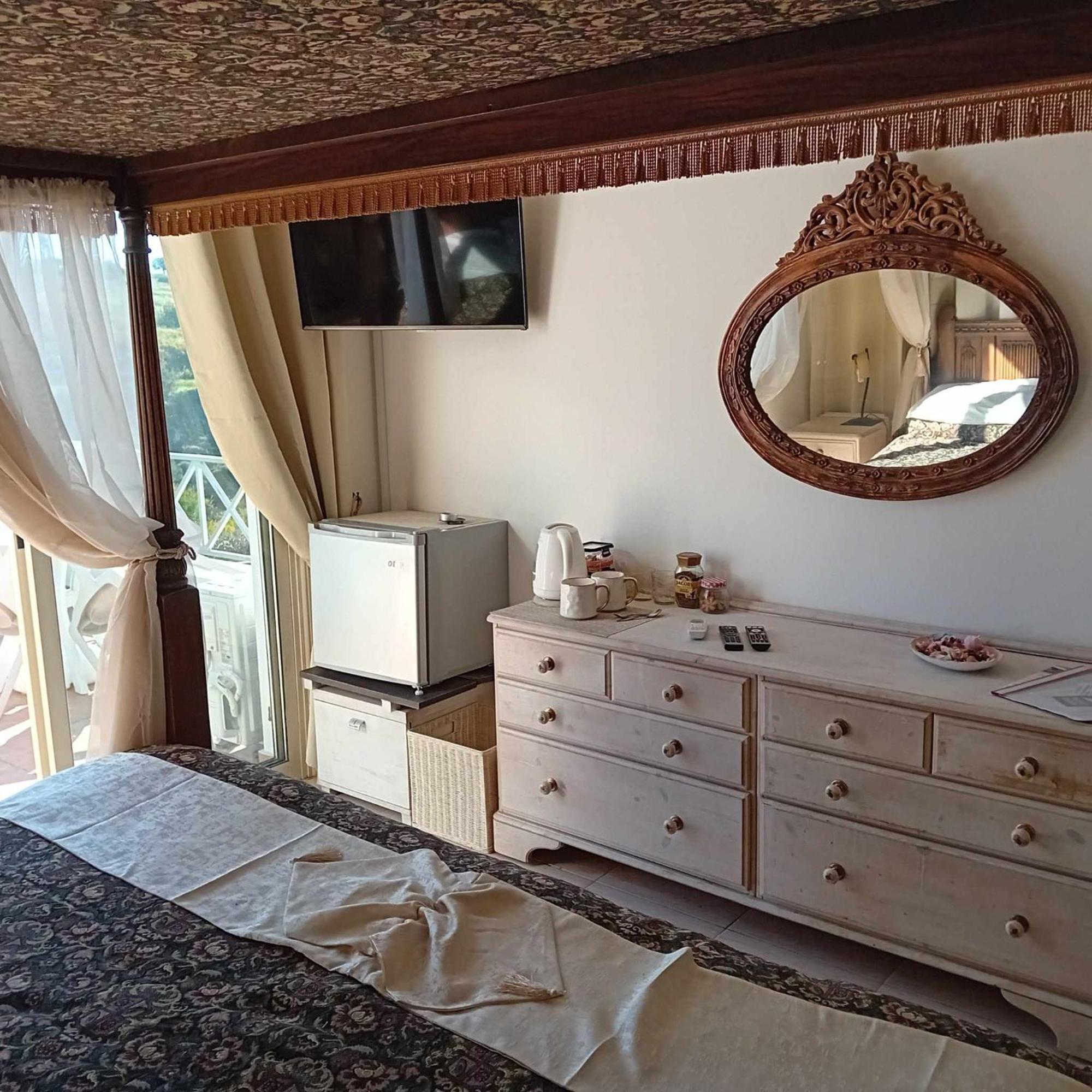 Sunset Boutique Homestay *