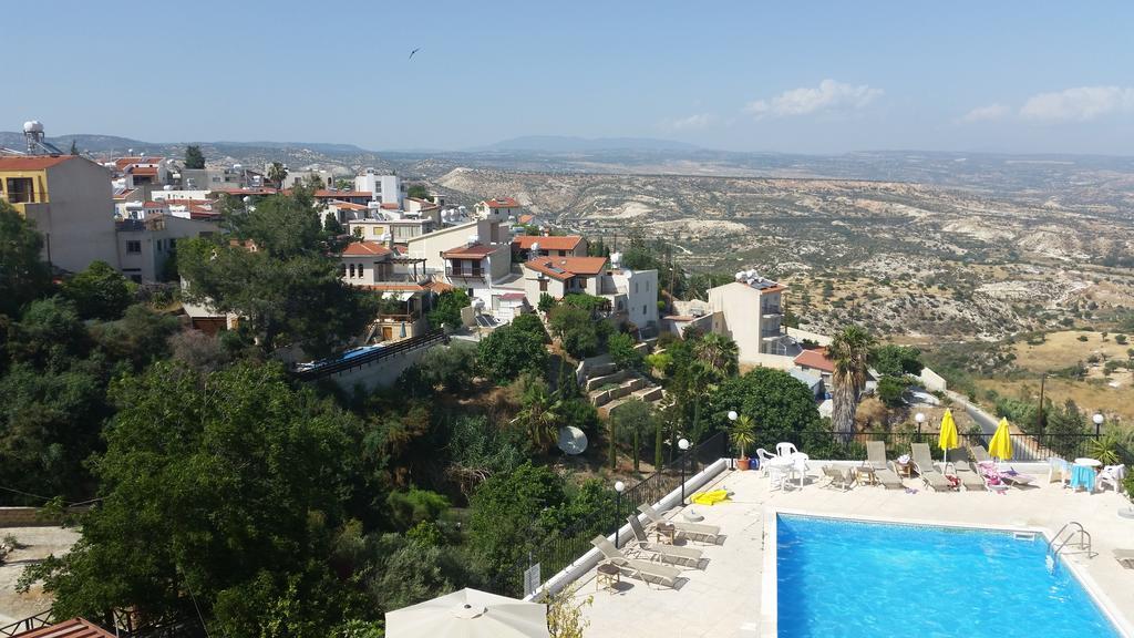 Pissouriana * Pissouri