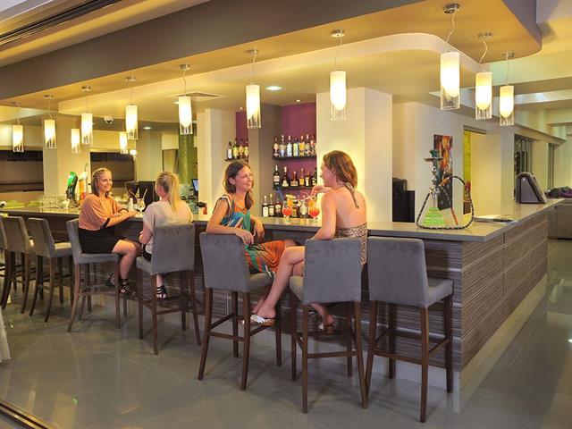 Aparthotel Euronapa