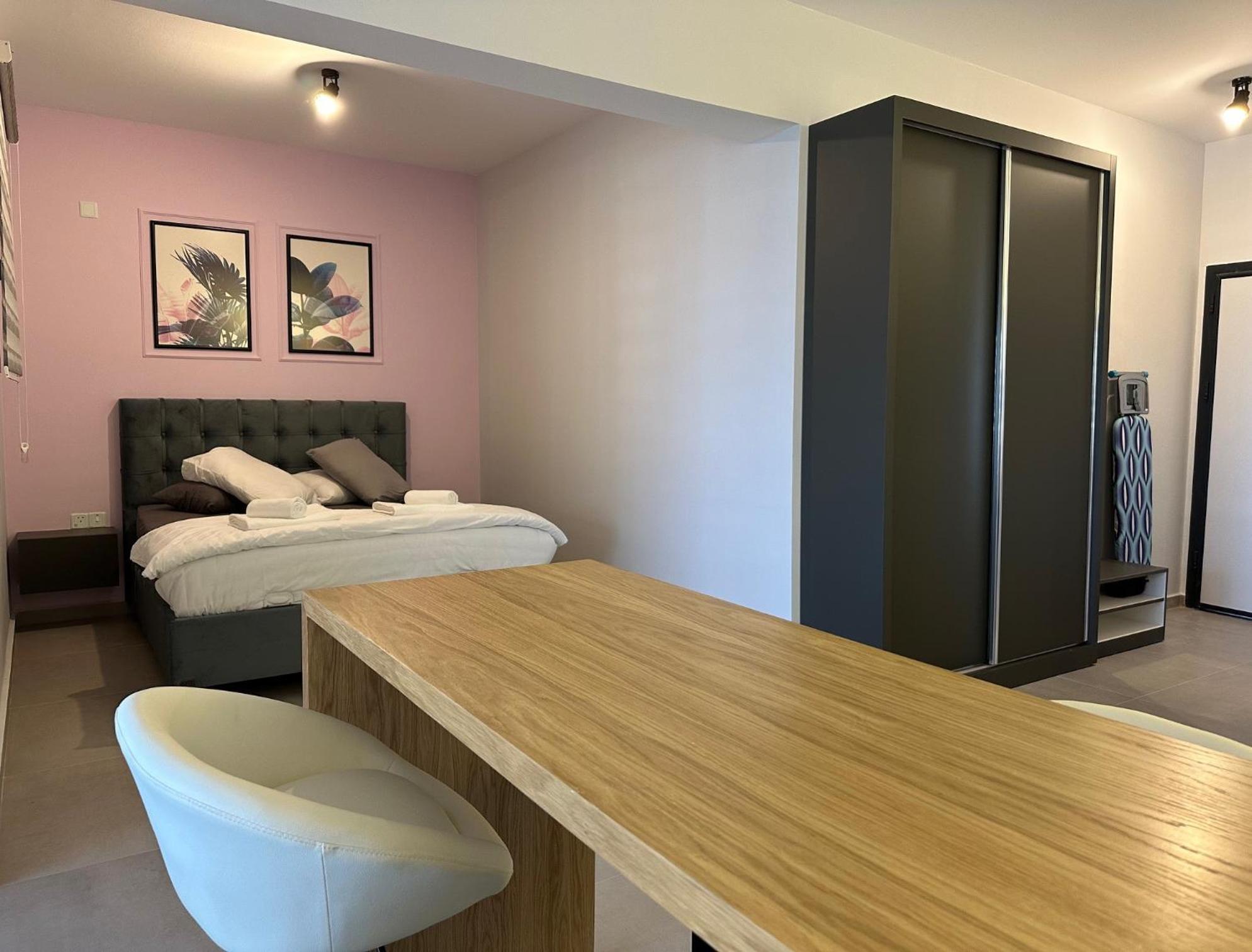 Myguest Clarus 33, Luxury 1-bedroom *