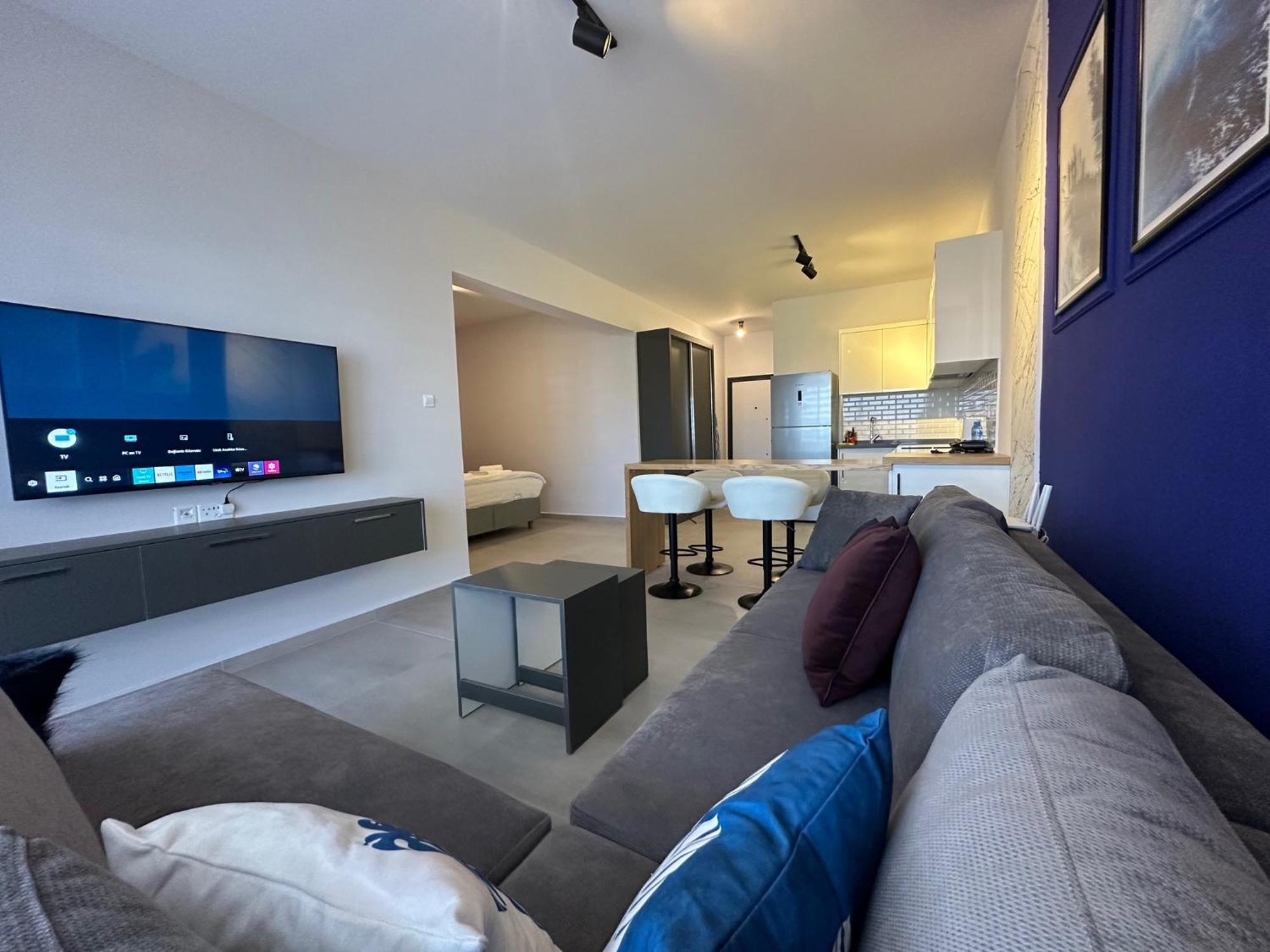 Apartment Myguest Clarus 33, Luxury 1-bedroom *