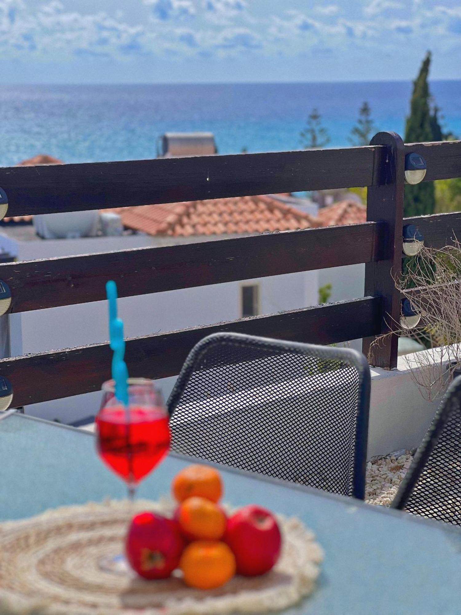 3 Bedroom Panorama Seaview Pool Villa *
