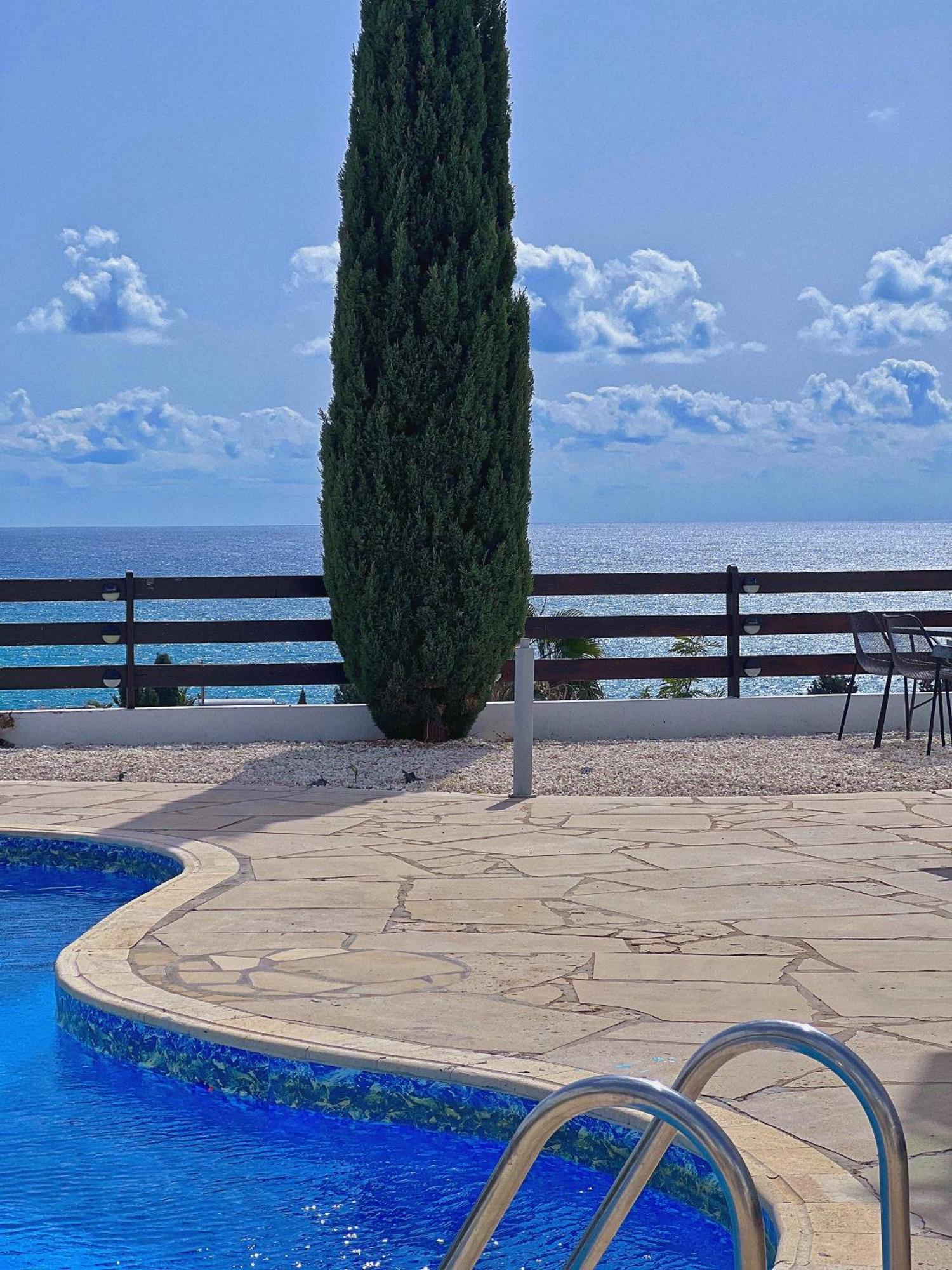 3 Bedroom Panorama Seaview Pool *