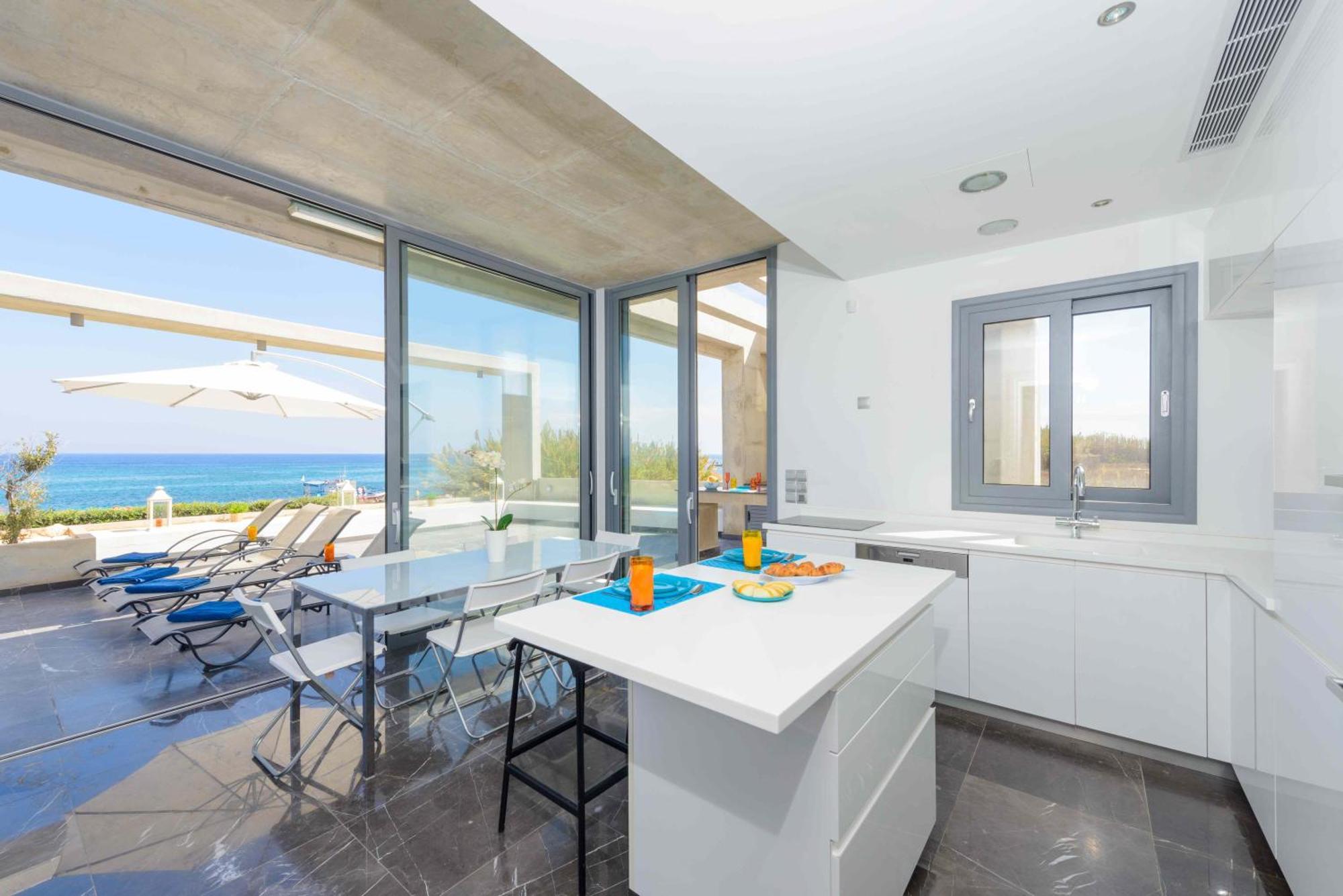 Pousada Luxury By The Sea With Heated Pool