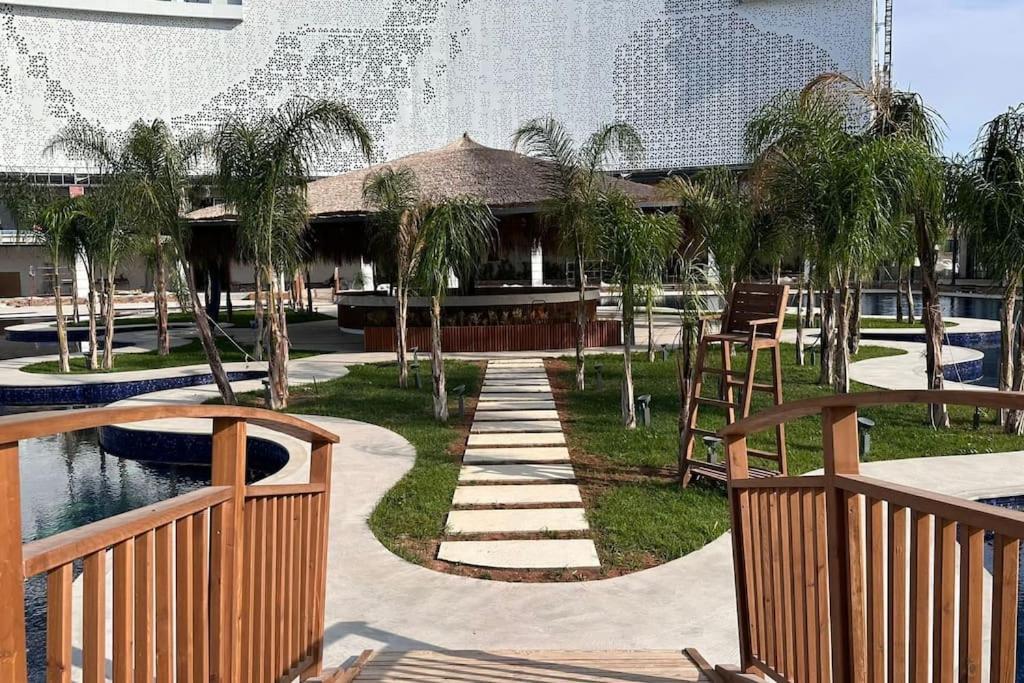 2 Bedroom Amazing Sea View Grand Sapphire