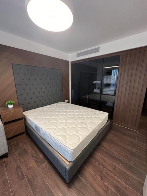 Grand Sapphire Apartment