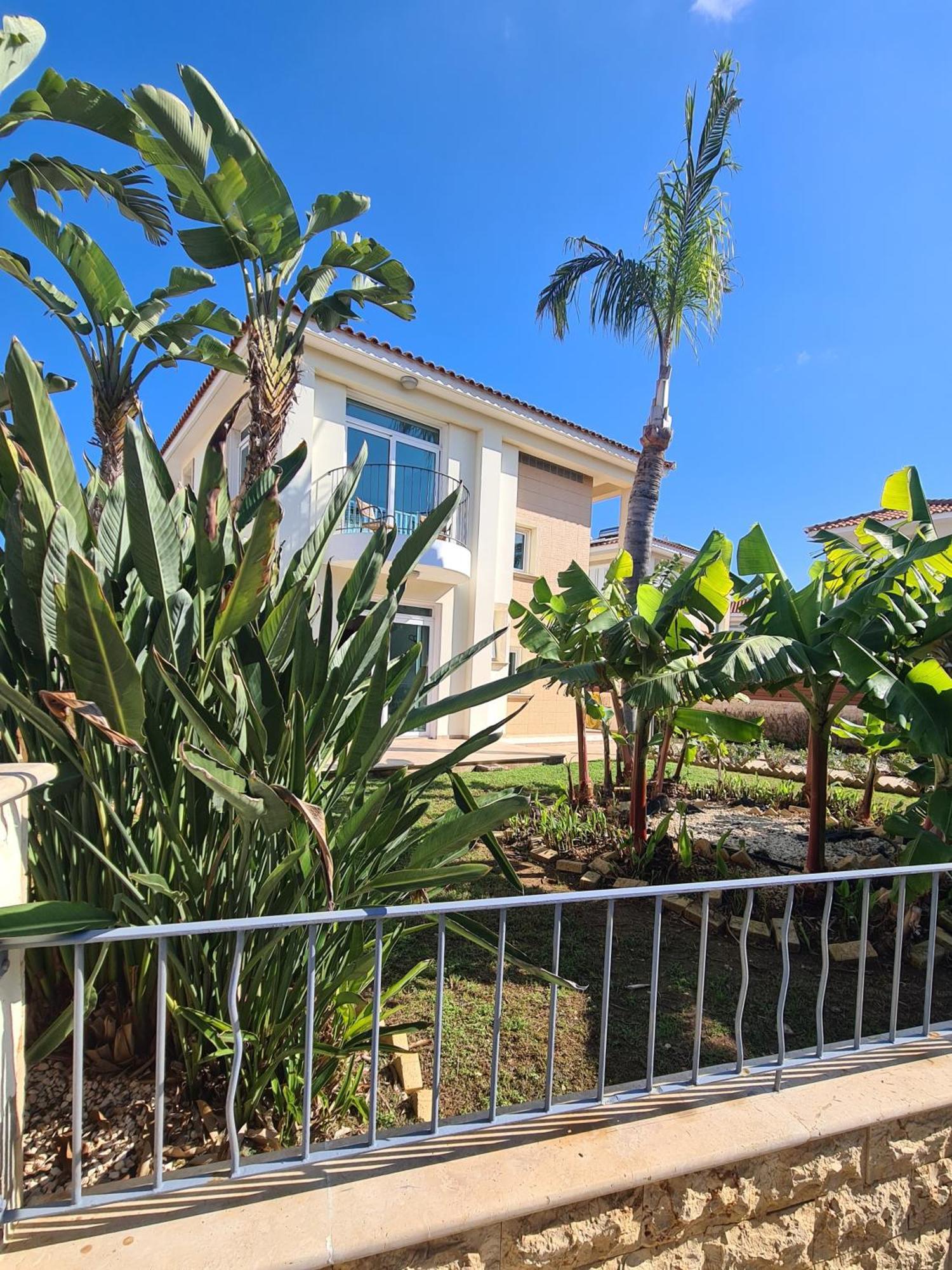 Horizon Villa *