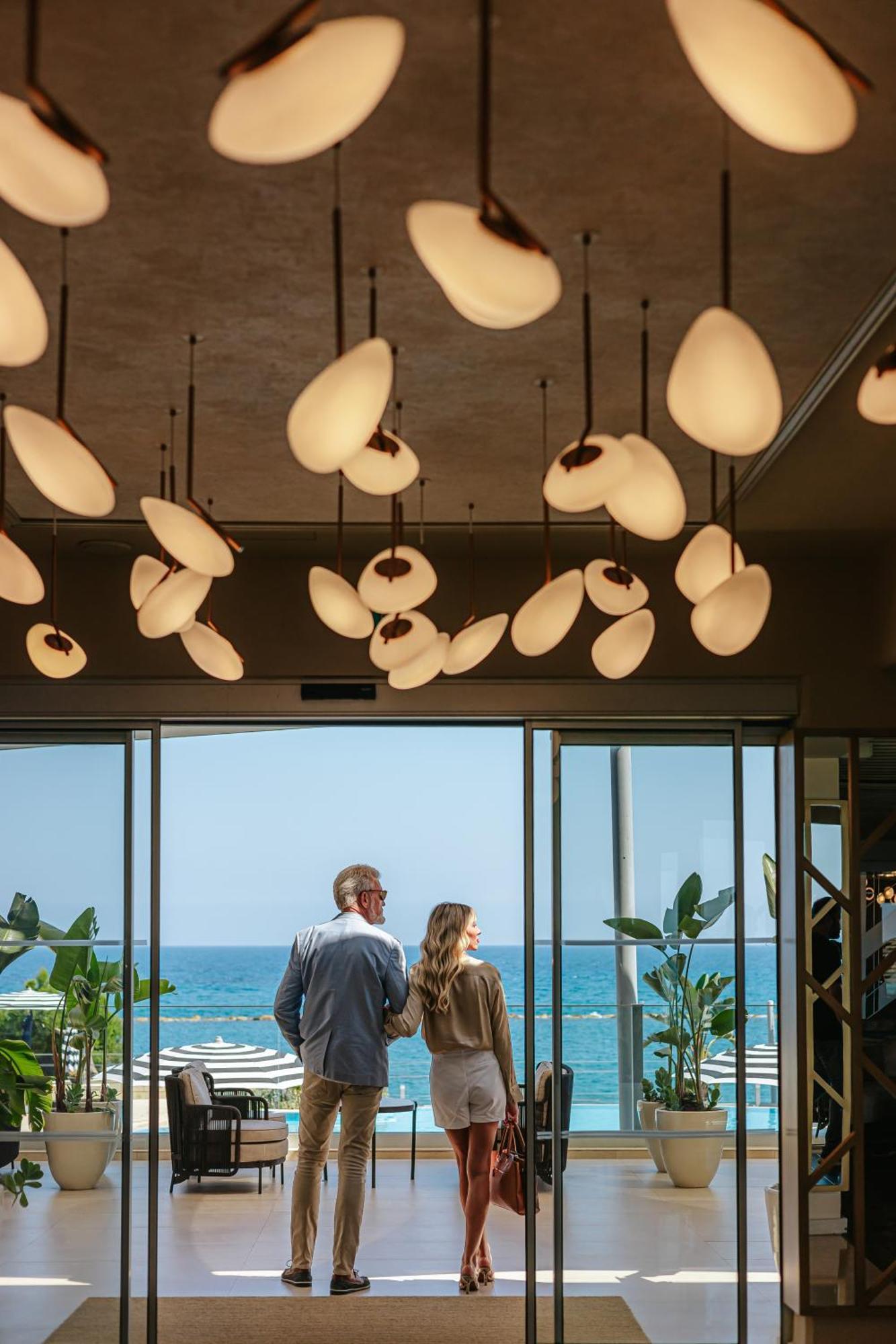 Royal Apollonia By Louis 5*