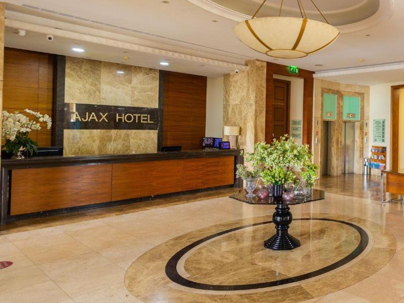 Ajax Hotel 4*