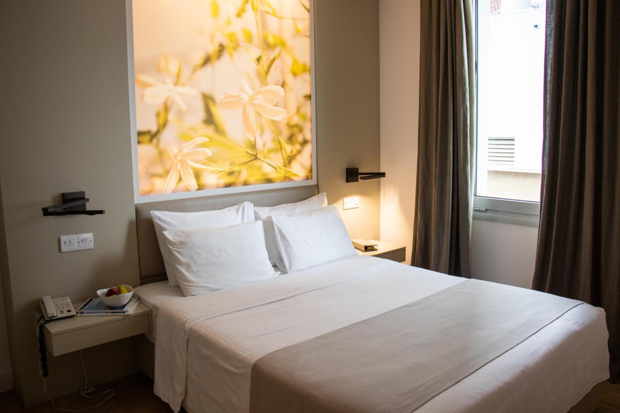 The Classic - Handwritten Collection 4* Nicosia