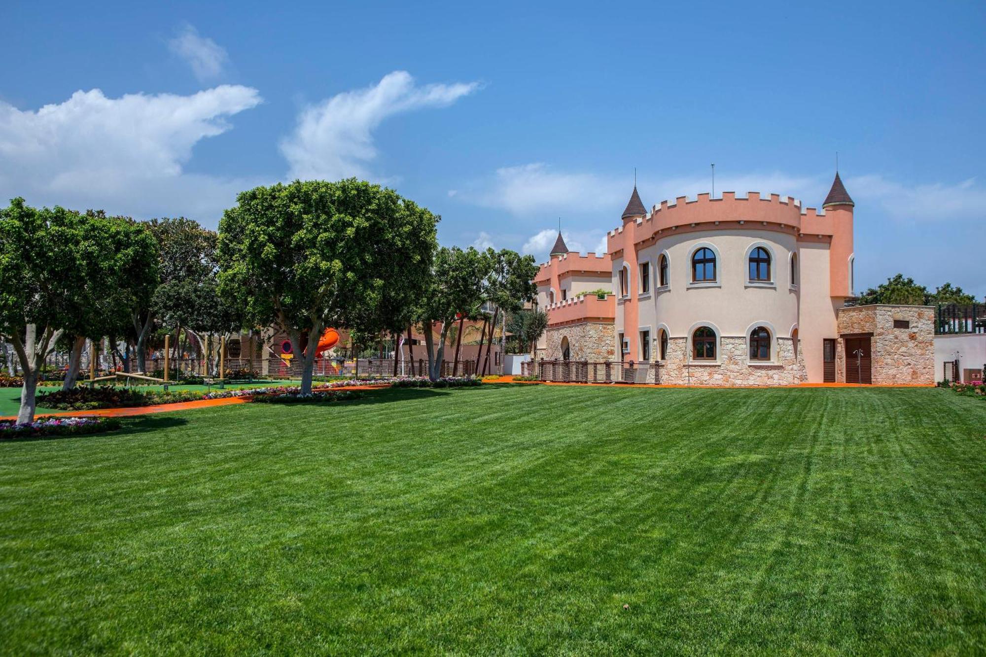 Parklane, A Luxury Collection & Spa, 5* Limassol