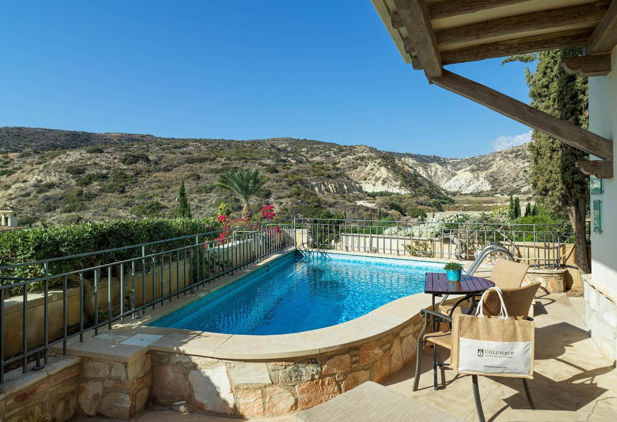 Hotel Columbia Pissouri